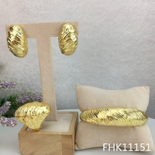 Yuminglai Russian Flower Design Trendy 3pcs Luxury Jewelry Sets Earrings Bracelet & Rings FHK10701