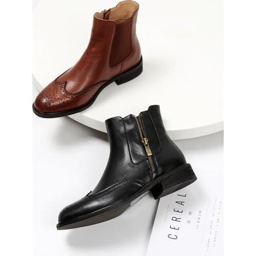 Genuine Cow Leather Chelsea Short Boots Womens Flat Ankle Boots Ladies Brogue Retro Brock Womens Shoes