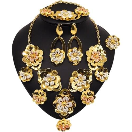 Yulaili High Quality Dubai Gold Jewelry Sets for Women Fashion Flower Shape Pendant Necklace Earrings Bracelet Ring Jewelery Set