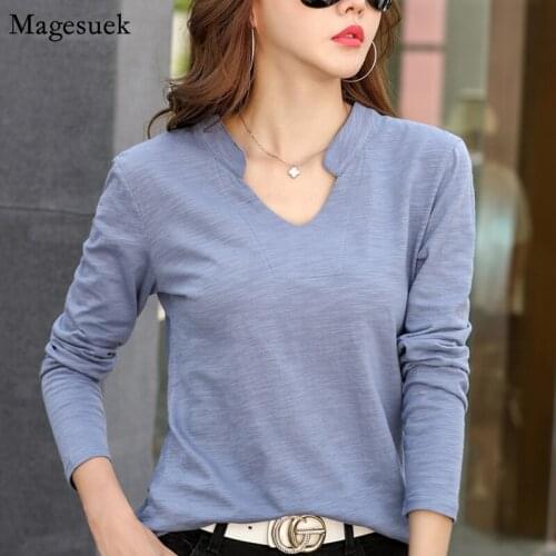 Autumn 2021 Casual Women T-shirt Femme Solid Loose Woman T-Shirts V-Neck Cotton White Tee Tops Long Sleeve T Shirt Female 13172