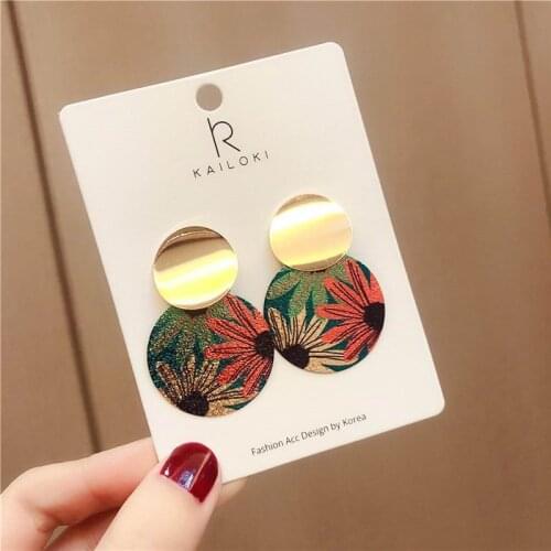 2019 New Vintage Flower Round Wafer Statement Geometric Earrings For Women Fashion Jewelry Drop Earings Wholesale