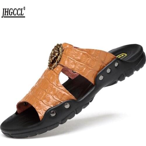 Mens large size crocodile-print non-slip summer mens beach shoes leather fashion trend platform casual shoes casual sandals T4