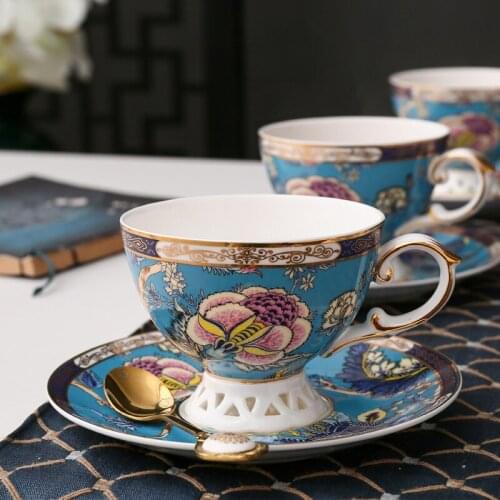 Bone China coffee cup European luxury style home English afternoon tea set red tea cup and saucer cup turkish coffee cups