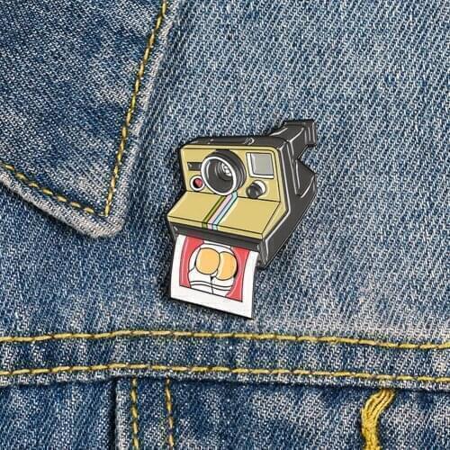 Fashion Cartoon Camera Enamel Alloy Creative New Funny Brooch Pin Badge Lapel Denim Jacket Decor For Clothes Backpack Gifts 2020