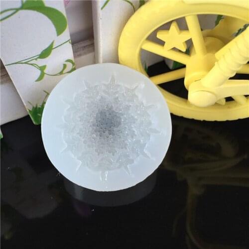 New Snowflake Liquid silicone mold DIY resin jewelry pendant necklace pendant lanugo mold resin molds for jewelry