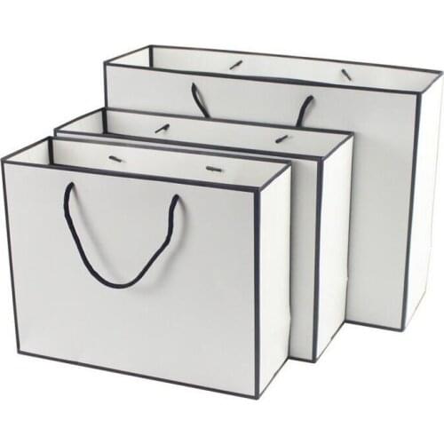 100PCS/LOT 3 Size Available White With Black Side New Style Boutique Paper Bag Gift Packaging Bag With Handle