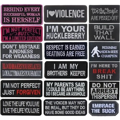 Skull Embrodiery Patch Pink Heart Funny Military Slogan Sticker Decal Army Operator with Hook and Loop Tactical Patches