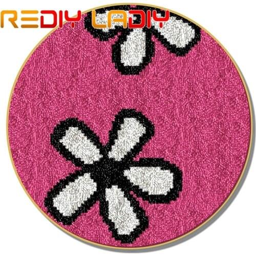 Latch Hook Rug White Flowers Crocheting Carpet Rug Acrylic Yarn Pre-Printed Canvas Cushion Mat Crochet Tapestry Latched Hook Kit