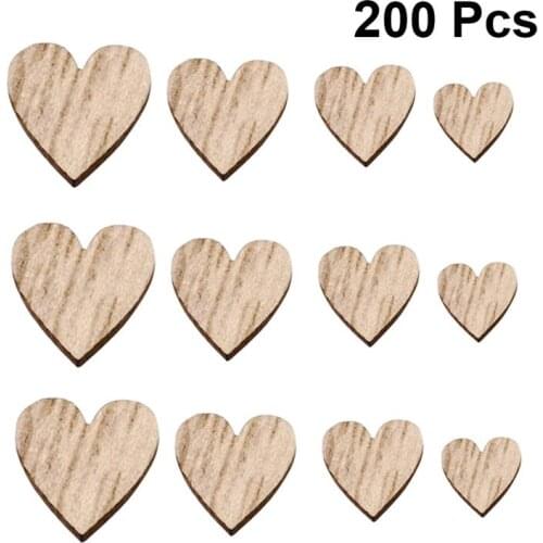 200PCS DIY Wooden Chips Heart Shaped/Star Shaped Slices Handmade Ornaments Supplies Room Wall Pendants for Home Shop