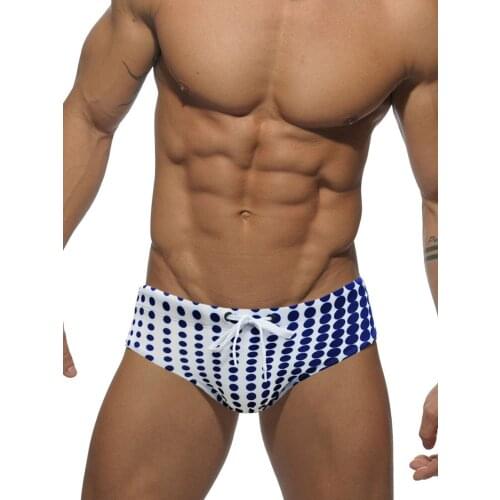 Mens Gradient Color Swim Briefs Padded Sexy Swimwear Swimming Briefs Surf Beach Shorts Low Waist Sungas Praia Homens bathing