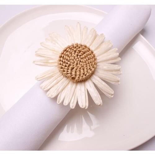 30pcs Natural Material Sunflower Napkin Circle Wedding Flower Napkin Buckle