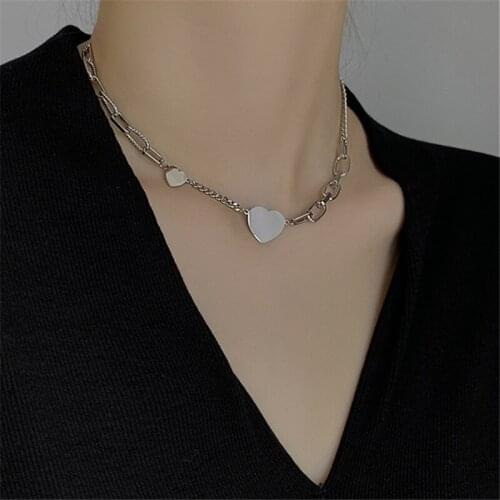 Retro Stainless Steel Necklace Ins Cold Simple Style Love Pendant Necklace Sweet Cool Chain Neckband Short Clavicle Chain