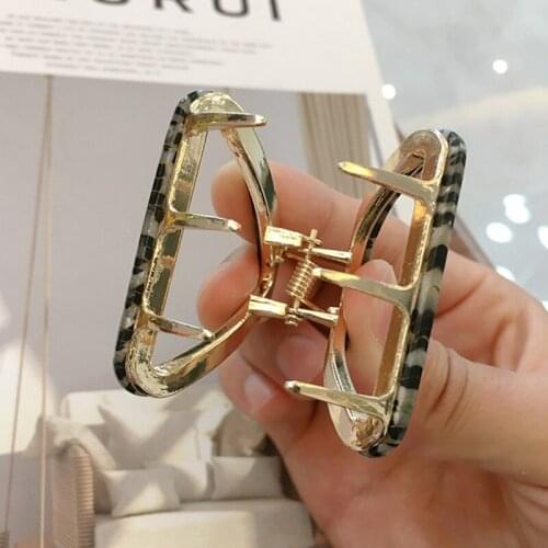 1 Pc Fashion Triangle Acetate Hair Claws Women Girls Geometric Hair Claw Clamps Hair Crab Alloy Hair Clip Accessories Hairpins