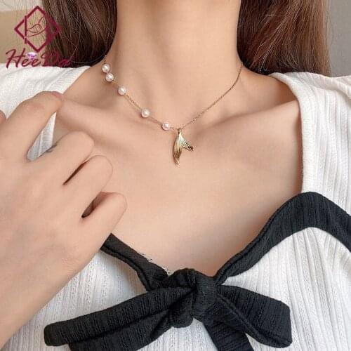 Korean Fashion Sweet Girls Pearl Choker Creative Fish Tail Short Necklace Women Elegant Titanium Gold Clavicle Chain New Jewelry
