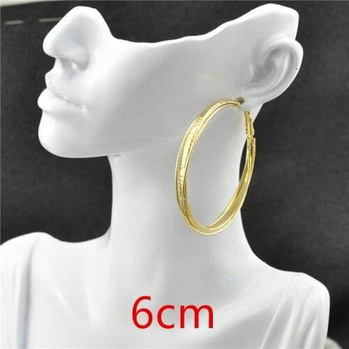 Clip on earrings for women Painless No need for pierced ears With cushion Fashion Casual Shiny Big circle Young ladies earrings