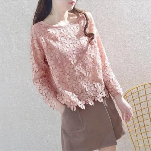 Hollow lace Flowers T-Shirts Womens Round neck solid color Shirt covering belly Sweet beauty raw summer blouse Female Tee Tops