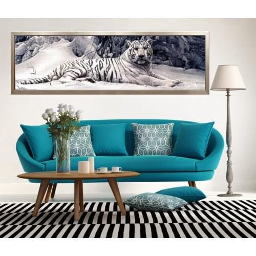 2017 New Full Area Highlight Diy Diamond Painting Kit Diamond Cross Stitch Men play basketball Fierce animal Forest king tiger