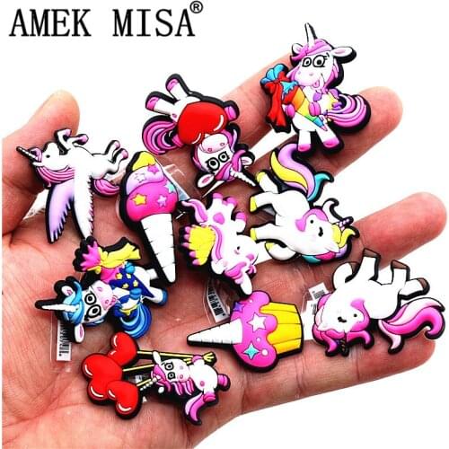 1pcs High Imitation Shoe Decorations Unicorn/Rainbow Horse/Pegasus PVC Shoe Buckles Charm Accessory fit Bracelets Croc JIBZ Kids