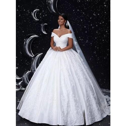 Tutu Wedding Dress Strapless Applique Lace Bohemia Dubai Arabian Wedding Dress Bridal Wedding Dress Customizable