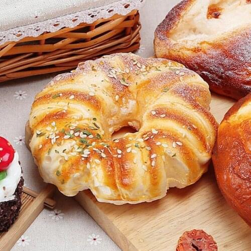 Artificial bread PU Fake food squishy Bread Festive Party Simulation Model ake Cake Bakery Photography props Decor Soft Bread