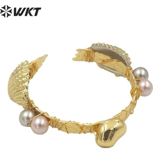 MPB026 Luxury scallop shell in full gold palted women bangle freshater pearl charm handmade wire wrapped amazing shell bangle