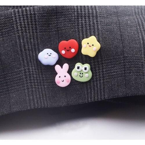 New Funny Cute Cartoon Animal Star Clouds Brooches 2021 Trend Clothes Denim Jackets Bag Lapel Pins Badge Jewelry Accessories