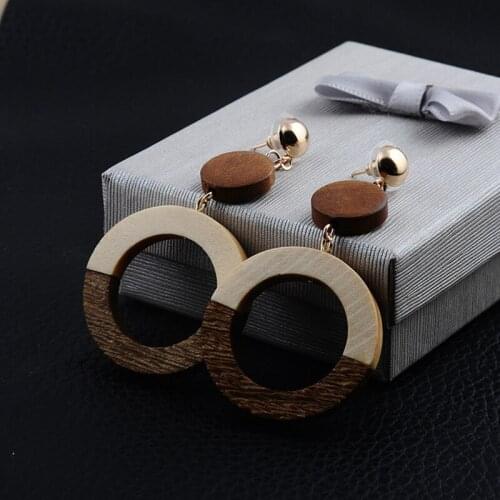 1 Pair Wooden Hanging Earrings Handmade Vintage Earrging Women Geometric Round Hanging Dangle Earrings
