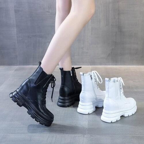 Krasovki Chunky Chelsea Boots Genuine Leather Short Boots Ankle For Women Motorcycle Black Punk Mart Booties Shoes Platform Heel