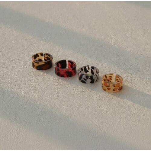 New Korean Vintage Colorful Leopard Print Resin Acrylic Finger Rings Chic Geometric Round Open Ring For Women Party Jewelry Gift