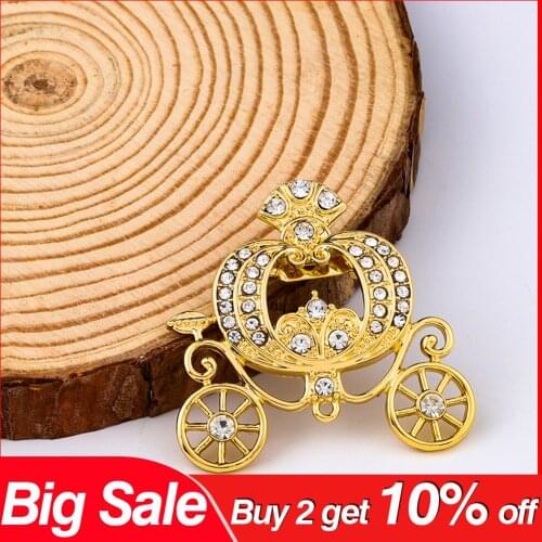 Clearance Cute Doll Brooches Pins for Women Fashion Enamel Pins Alloy Girls Birthday Gifts Trendy Womens Brooch Jewelry Pin Hot