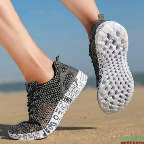 New Arrival Women Fashion Mesh Sports Aqua Shoes Men Canyoneering Beach Walking Sneakers Flat Summer Water River Tracing Surfing