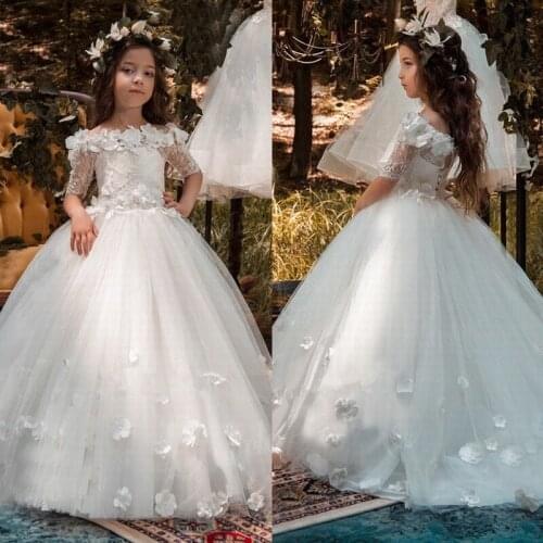 Adorable 3D Floral Applique Kids Flower Girl Dresses For Wedding Ivory Lace Teens Half Sleeve Princess Gown Girls Pageant Dress