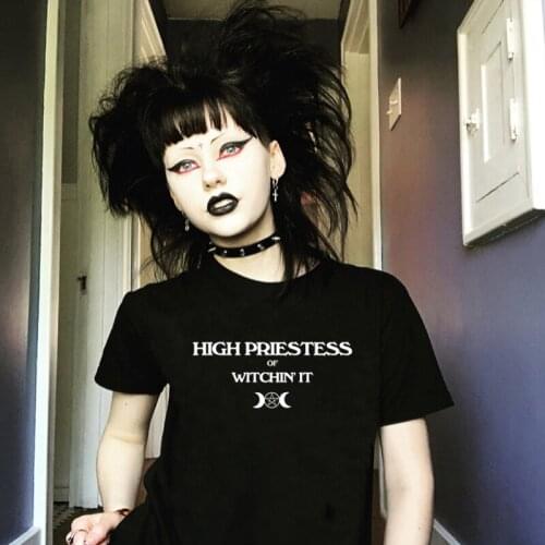 High Priestess Female Short Sleeve Black Tshirt Women Grunge Gothic T-Shirt Cute Funny Witch Tee Shirt Halloween Top Clothes