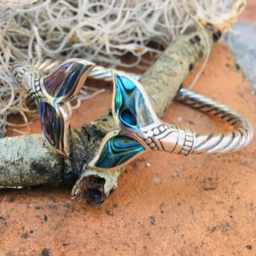 Exquisite Adjustable Open Gradient Mermaid Tail Bangle Bracelet Creative Whale Tail Bracelets Fashion Jewelry Gift