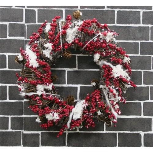 Christmas red fruit wreath decoration supplies hand-woven red fruit shape wreath red fruit wreath decoration Christmas door