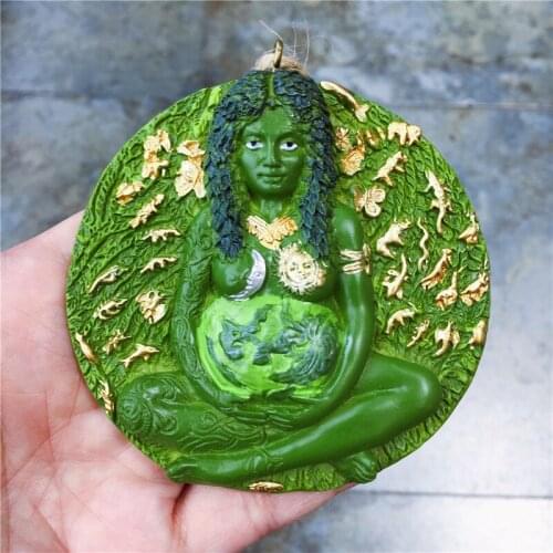Mother Earth Gaia Statue Resin Figurine Pendant Statue For Home Decoration Gift Art Statue Tag Mother Figurine Garden Home Deco