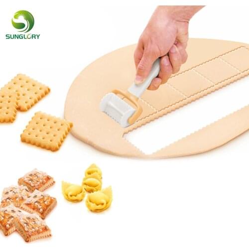 Square Fondant Cutter Plastic Icing Spatula Cookie Mold Rolling Biscuit Cutting Pastry Blade Dough Cutter Cake Decorating Tools