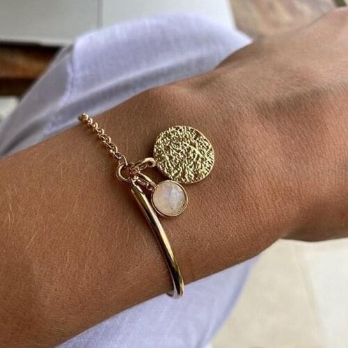 Summer fashion retro round pitted alloy bracelet popular Bracelet womens jewelry wholesale