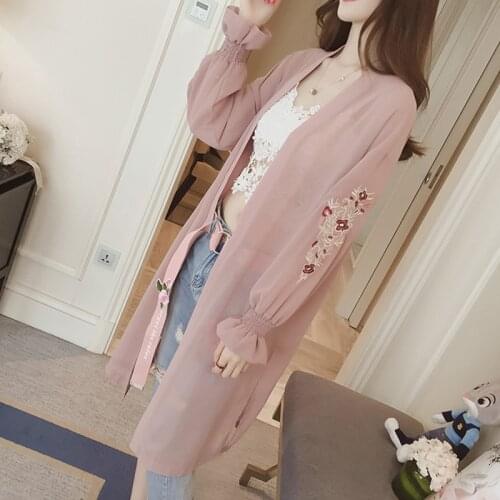 Summer Womens Casaco Feminino Trench Coat Sunscreen Chiffon Shirt Mid-Length Embroidered Cardigan Coat Shawl Thin Jacket Female