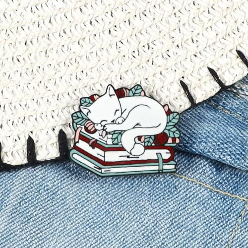 Cat Reading Book Enamel Pin Cartoon Sleeping Kitten Brooches Cute Book Lover Animals Badge Bag Clothes Lapel Pins Jewelry Gifts