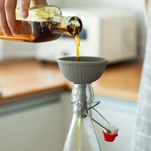 Filter Non-stick Funnel Strainer Portable Silicone 1Pcs Oil Water Spices Wine Flask Multi-function Splash-proof Kitchen Supplies
