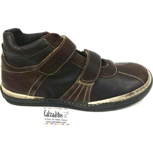 Nens boy or boy brown leather ankle boots