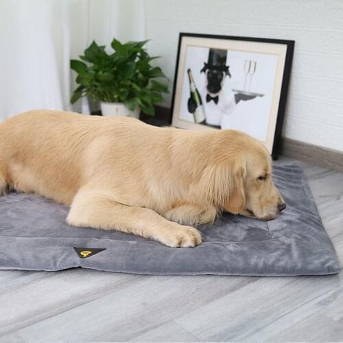 Winter Pet Self-heating Pad Dog Sleeping Blanket Cat Bed Hot Sofa Cushion Household Carpet Keep Warm for Pet Animals