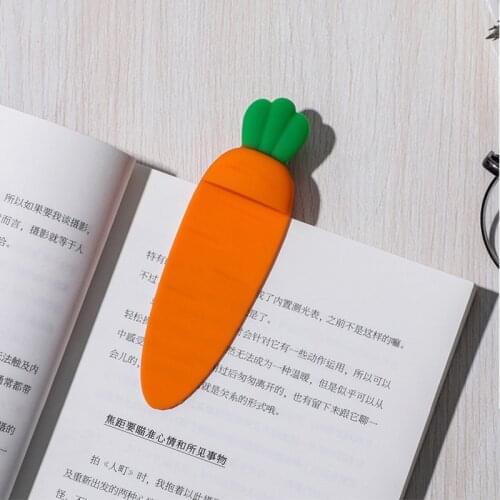 1pcs Creative Silicone Carrot Bookmark for Books Reading Book Markers Student Teacher Gift Office School Stationery Supplies