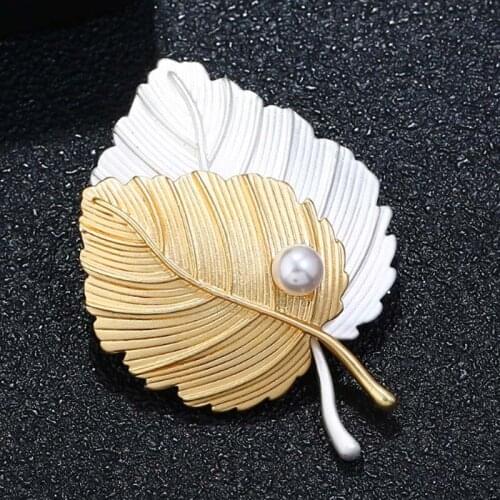 Zlxgirl jewelry perfect Gold and silver plated leafs shape brooches jewelry punk men scarf pins nice hats bags accessory