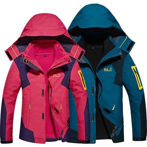 Three-in-one outdoor assault jacket Men and women two-piece set of large size 8XL climbing suit can be customized LOGO