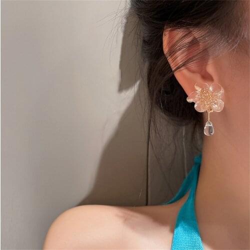 High Quality Flower Stud Earrings for Women Acrylic Opal No Pierced Ears Party Jewelry Accessories Gift