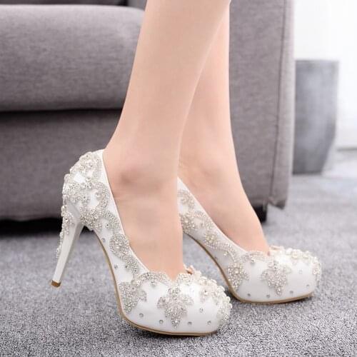 Crystal Queen Women Sexy Wedding Shoes Bride Heels Crystal Pumps Day Evening Party Luxury 11cm Square Heel Plus Size