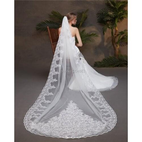 Elegant White or Ivory One-Layer Wedding Veil with Sequined Lace Edge Tulle Cathedral Veil for Bride with Comb HL