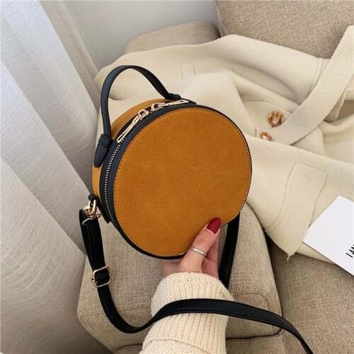 A689 Autumn Winter Frosted Retro Small Black Bag Female Bag Wave The Messenger Bag Fashion Portable Small Round Bag